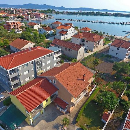 Apartments Lena Sukošan Exteriér fotografie