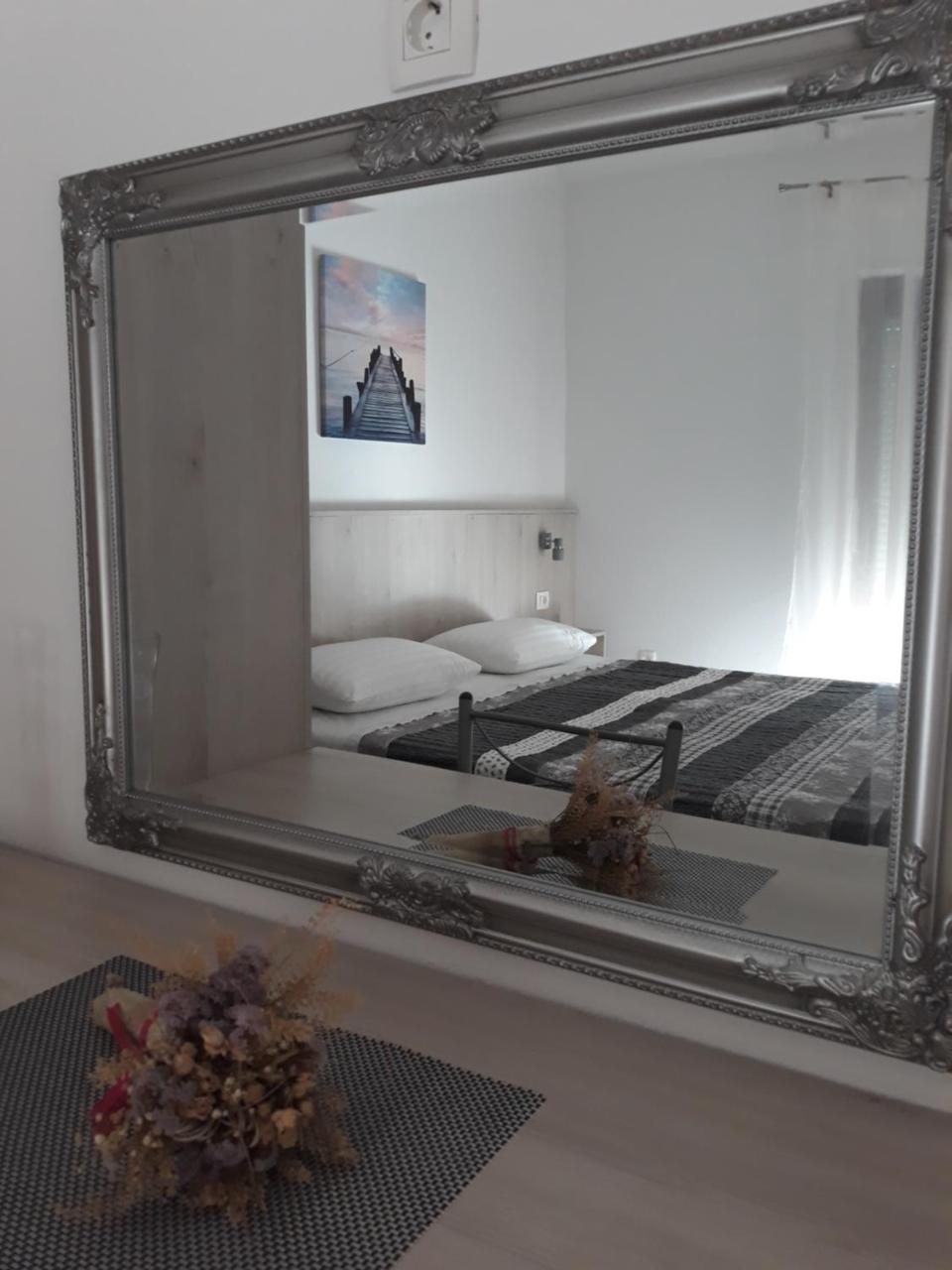 Apartments Lena Sukošan Exteriér fotografie